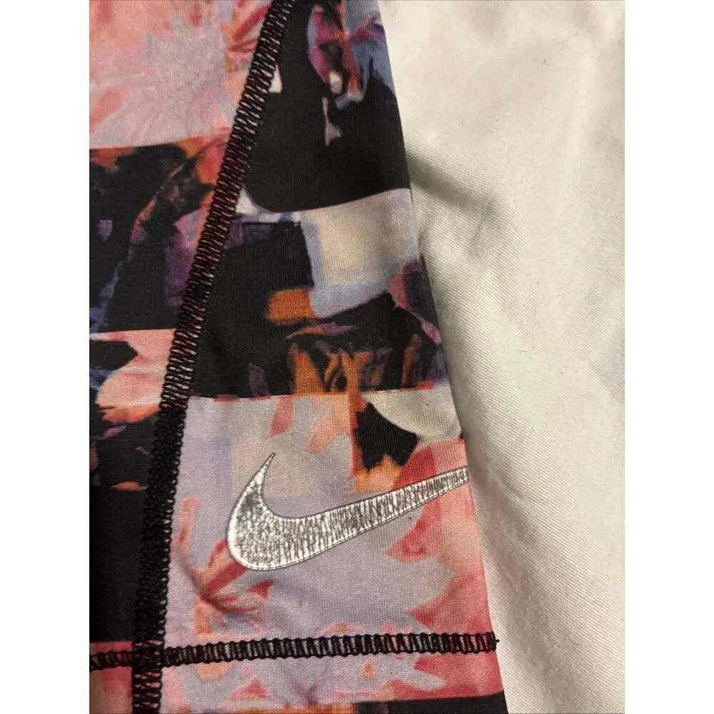 Nike Youth Print Athletic Shorts And Sports Bra Set Bottoms YXl Top YL